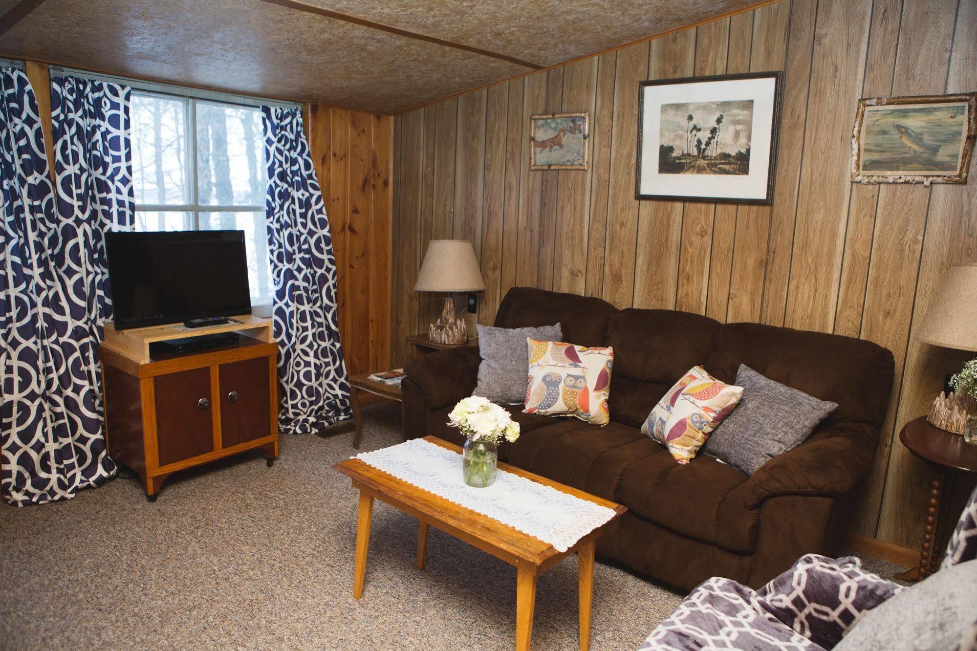 Mission Springs Resort Ashland Extérieur photo
